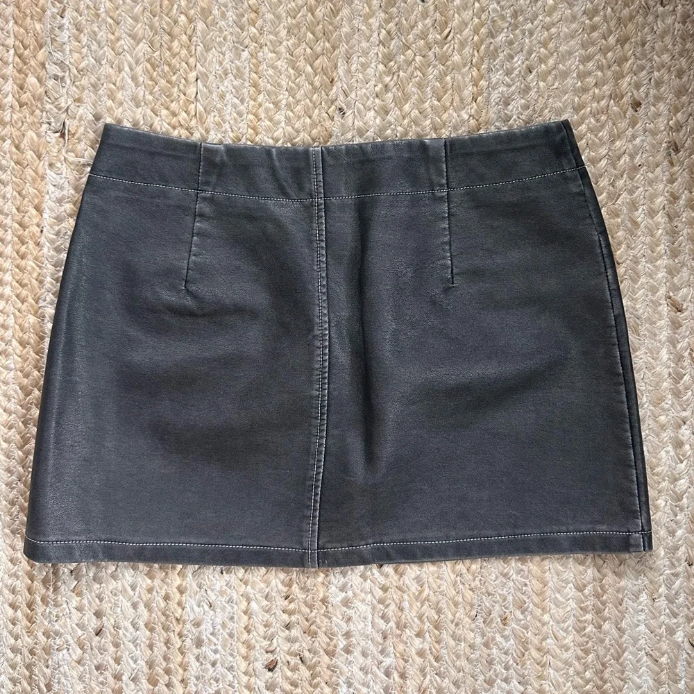 Faux Leather Mini Skirt - Picture 2 of 3